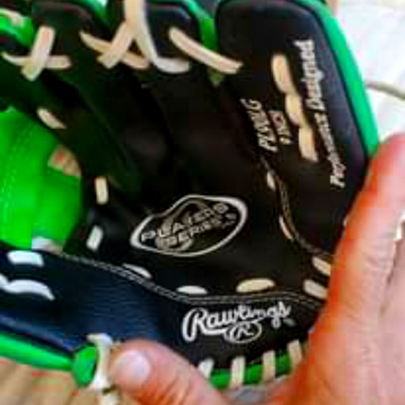 Rawlings Youth Player Basket Web 9" PL90LG Gloves - Picture 4 of 4